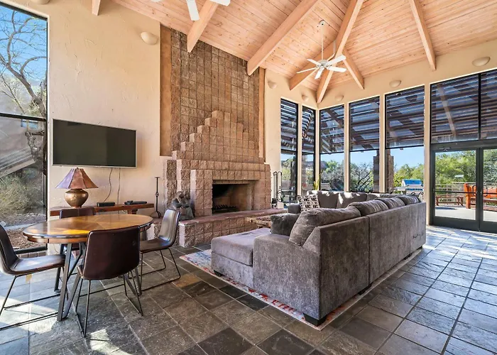 Gorgeous Mountain & Views Pools & Hot Tubs *